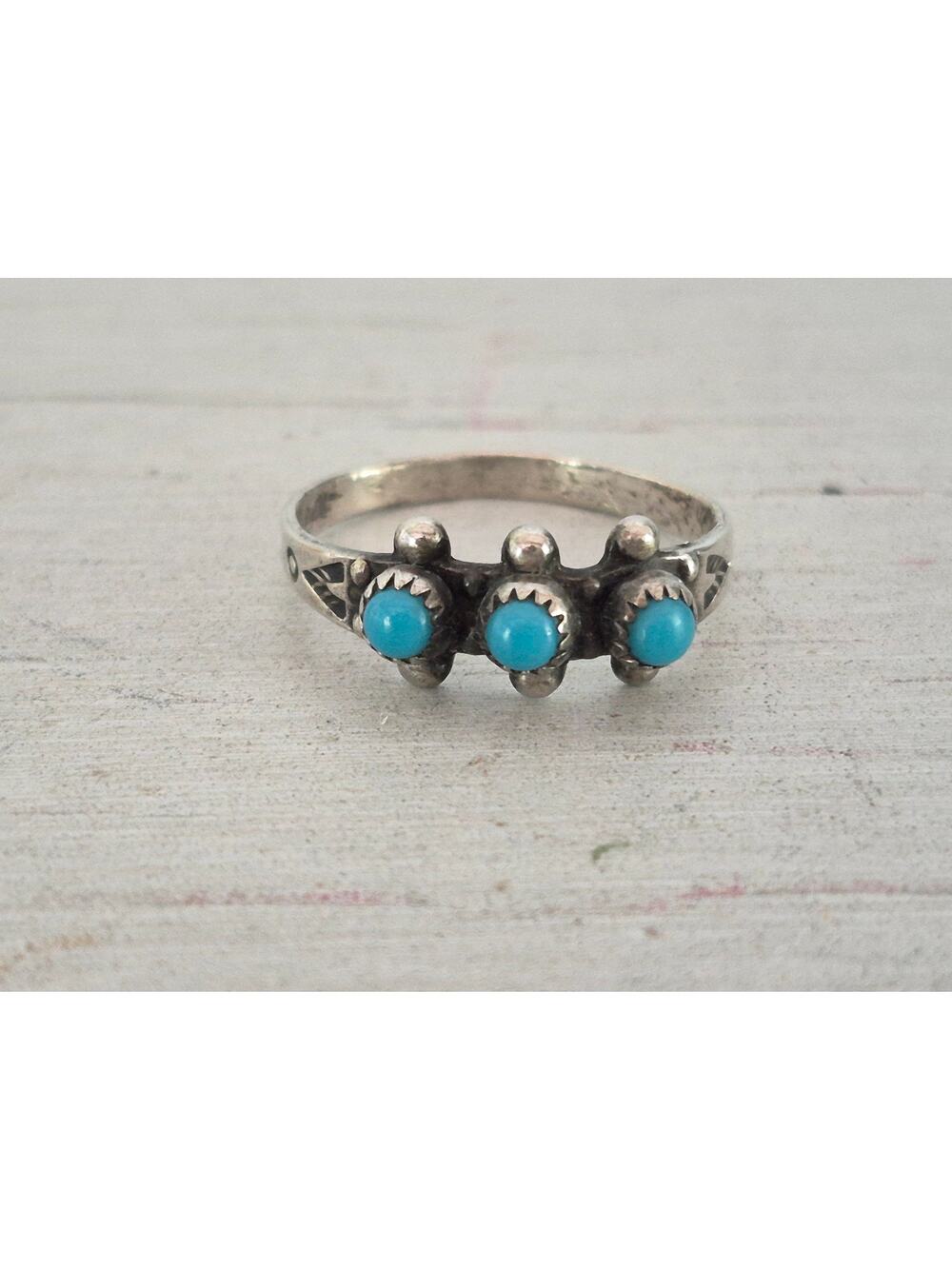 Vintage Bell Trading Post Native American Snake Eye Turquoise Ring Band